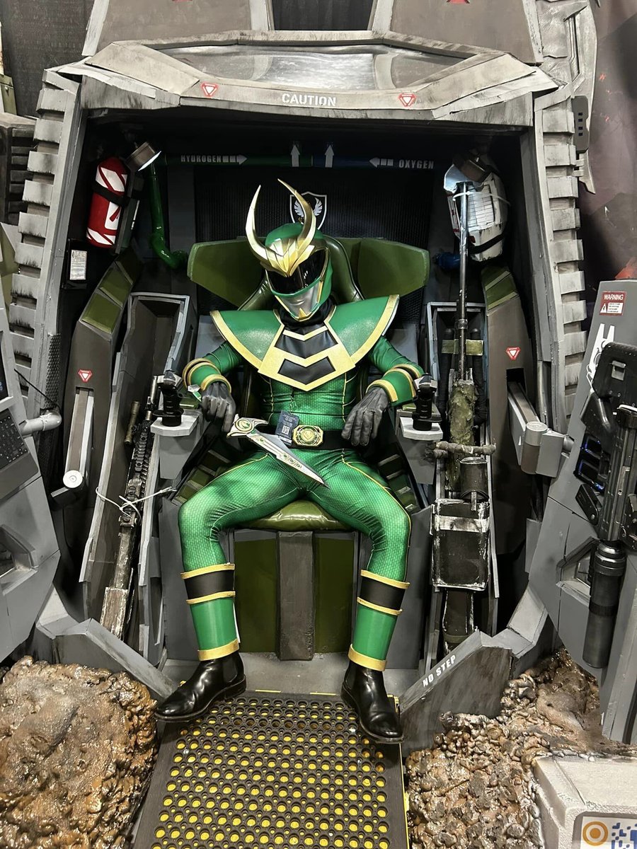 Loki tapped into the morphin grid at Phoenix Fan Fusion 2024